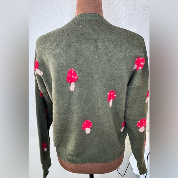 Originality Olive Green Sweater with Red Mushroom Design. Size XL - Picture 3 of 7